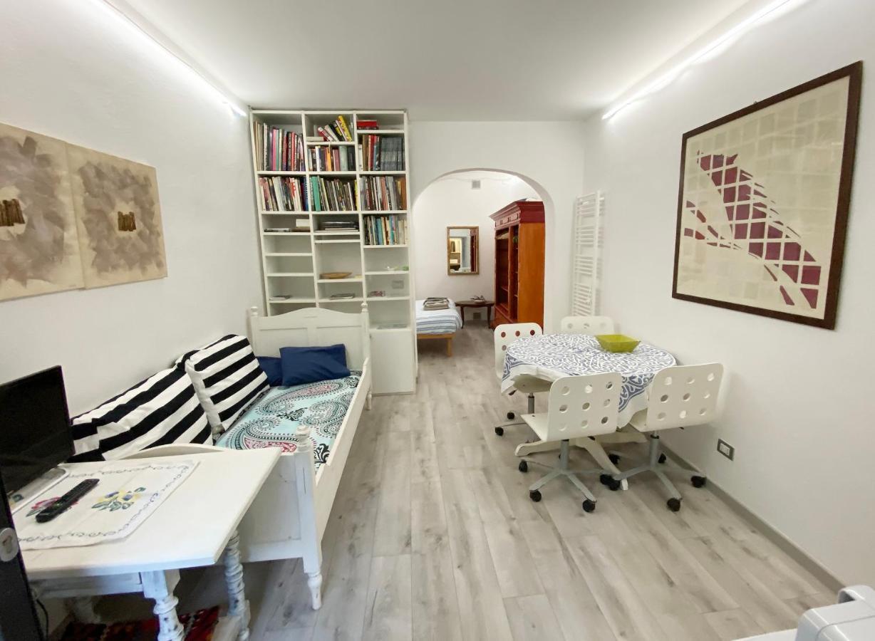 Ferienwohnung Loft Garden In Bologna'S Heart Ospedale Rizzoli Exterior foto
