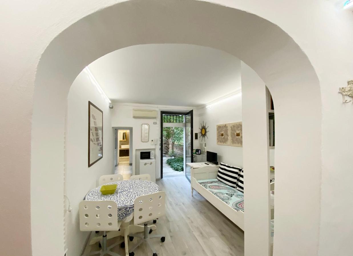 Ferienwohnung Loft Garden In Bologna'S Heart Ospedale Rizzoli Exterior foto