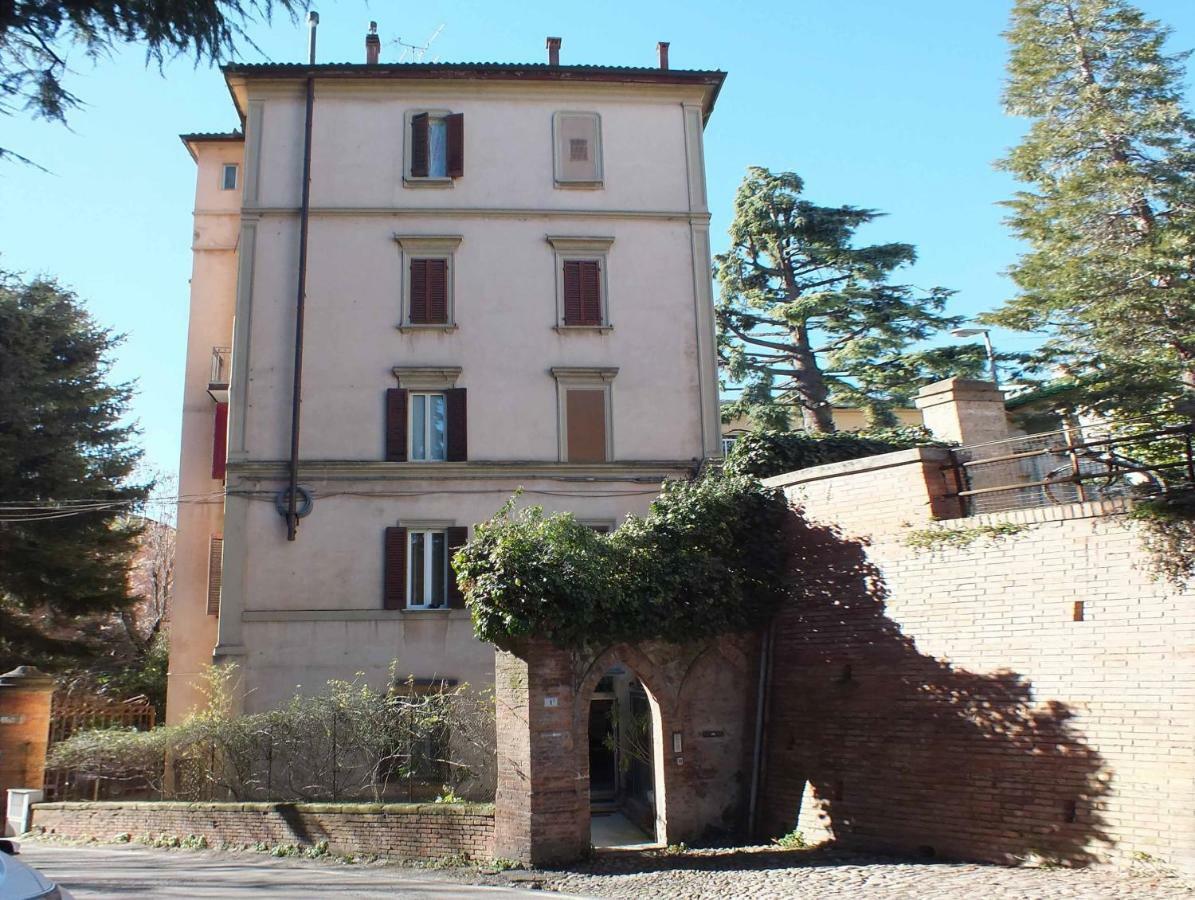 Ferienwohnung Loft Garden In Bologna'S Heart Ospedale Rizzoli Exterior foto