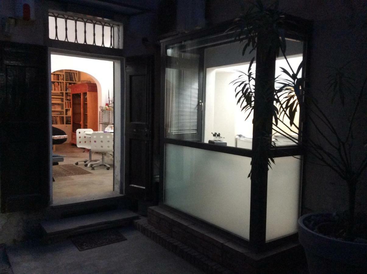 Ferienwohnung Loft Garden In Bologna'S Heart Ospedale Rizzoli Exterior foto